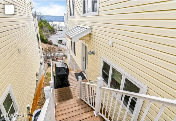 $430,000 | 131 North Deer Vlg Lane, Unit B, La Follette, TN 37766