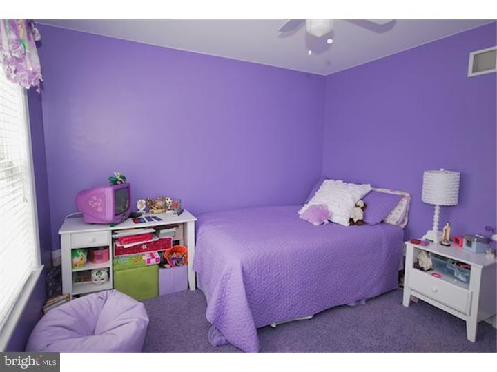 718 Scott Lane Wallingford, PA 19086 - Photo 11 of 24 Gallery Image 11