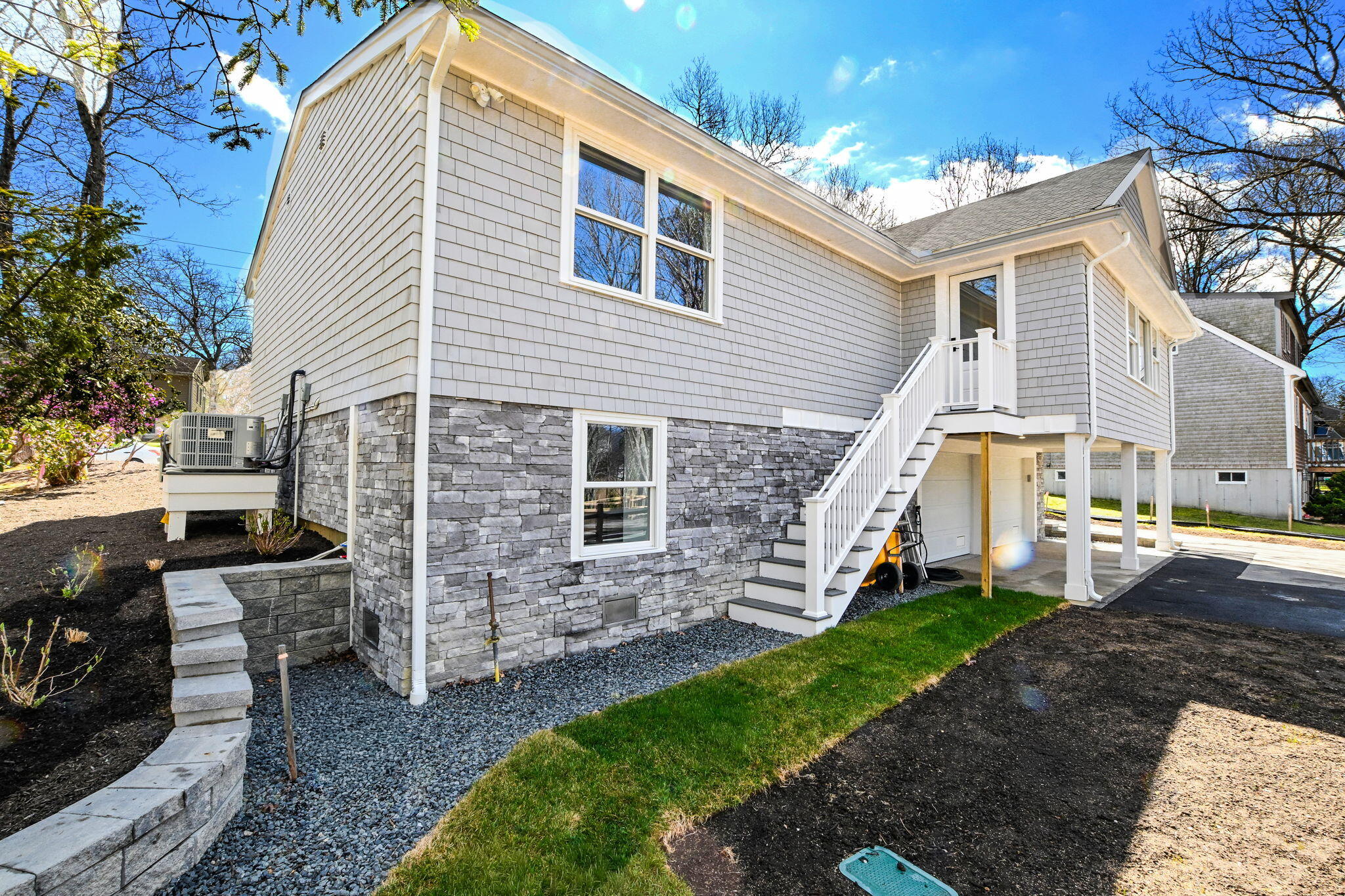 11 Madeline Road East Falmouth, MA 02536 - Photo 4 of 40 41-web-or-mls-DSC_2861 copy