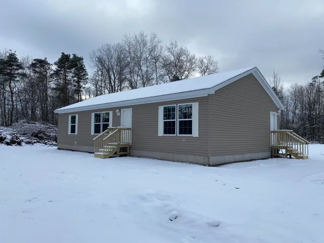 $269,900 | 129 9th Street, Morley, MI 49336