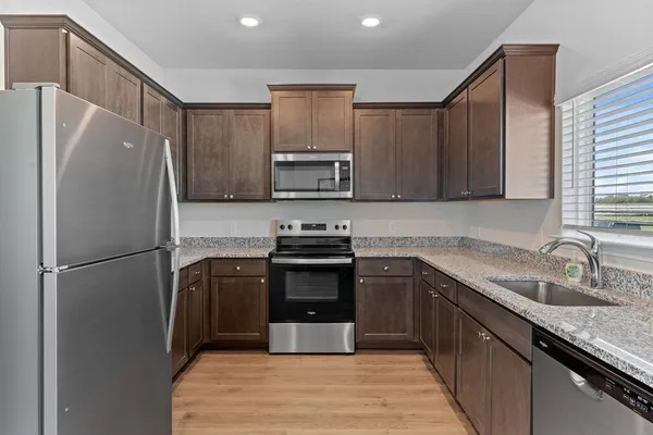 $2,310 | 104 Magnolia Boulevard, Hutchins, TX 75141