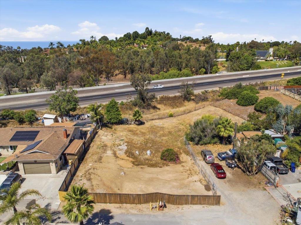 564 Rolling Hills Road Vista, CA 92083 - Photo 3 of 30
