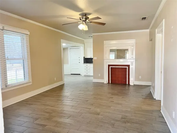 $1,625 | 201 Kirksey Street, Waxahachie, TX 75165