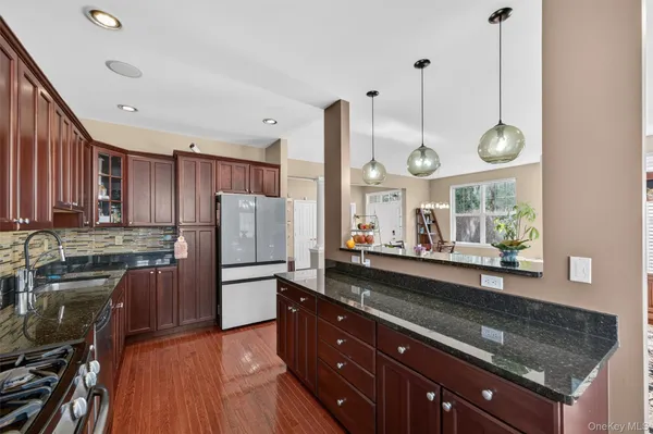 $615,000 | 38 Putters Way, Middletown, NY 10940