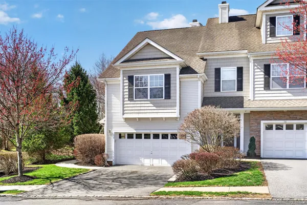 $615,000 | 38 Putters Way, Middletown, NY 10940