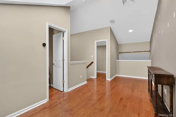 $615,000 | 38 Putters Way, Middletown, NY 10940