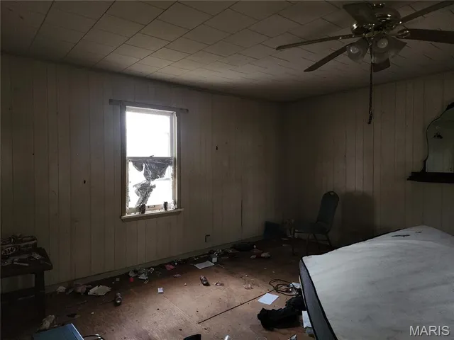 $35,000 | 402 East 7th Street, Staunton, IL 62088