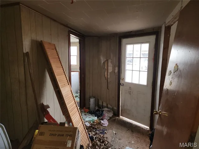 $35,000 | 402 East 7th Street, Staunton, IL 62088