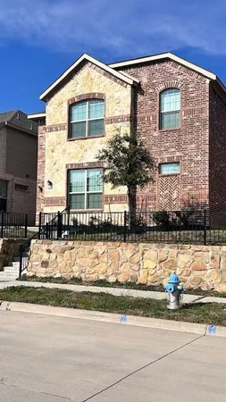$2,990 | 5414 Riverwalk Parkway, Garland, TX 75048