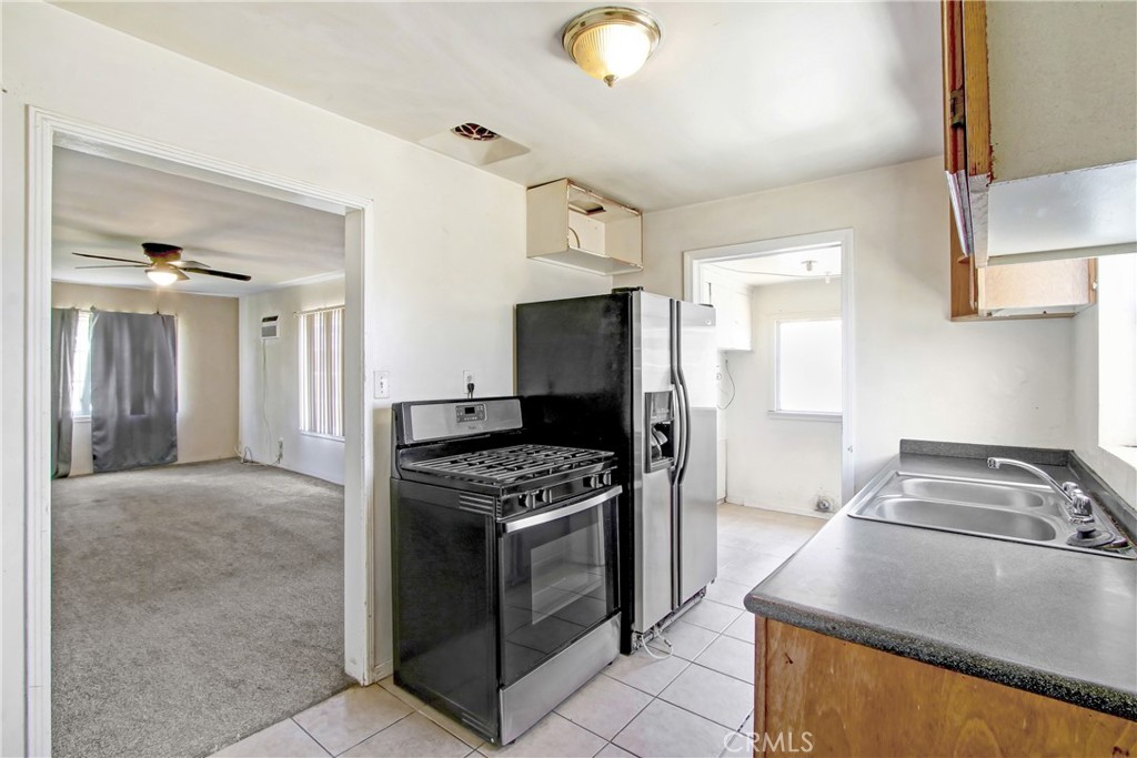 3879 Dykes Lane Riverside, CA 92503 - Photo 24 of 37