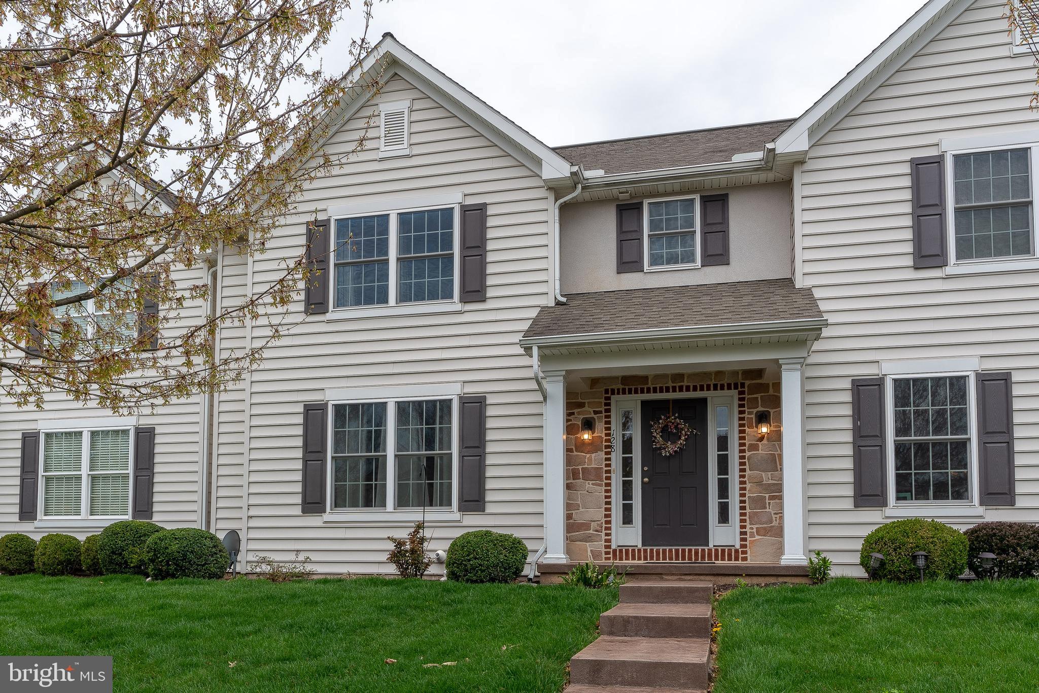 128 Baneberry Lane Lititz, PA 17543 - Photo 1 of 35 Gallery Image 1