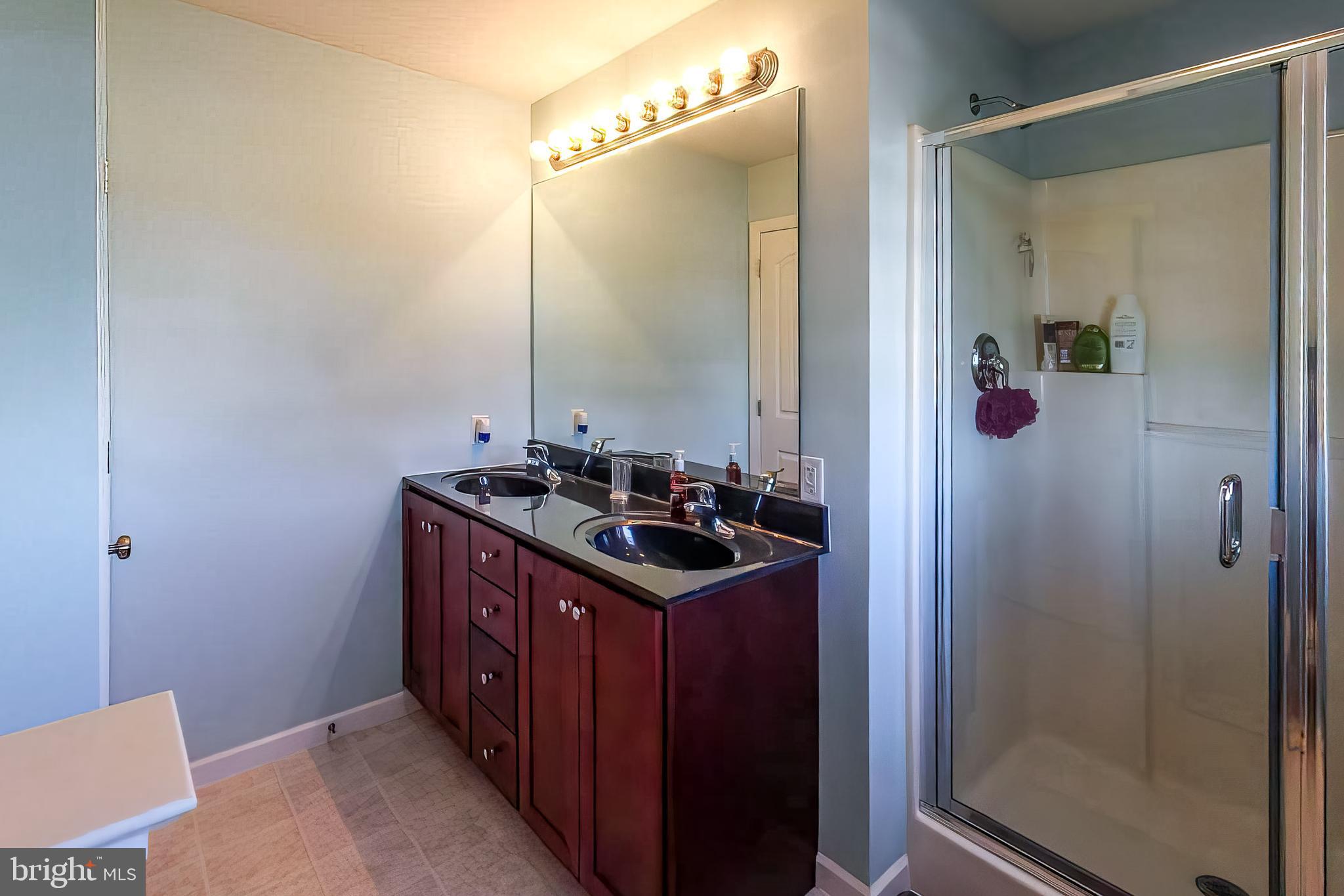 128 Baneberry Lane Lititz, PA 17543 - Photo 17 of 35 Gallery Image 17