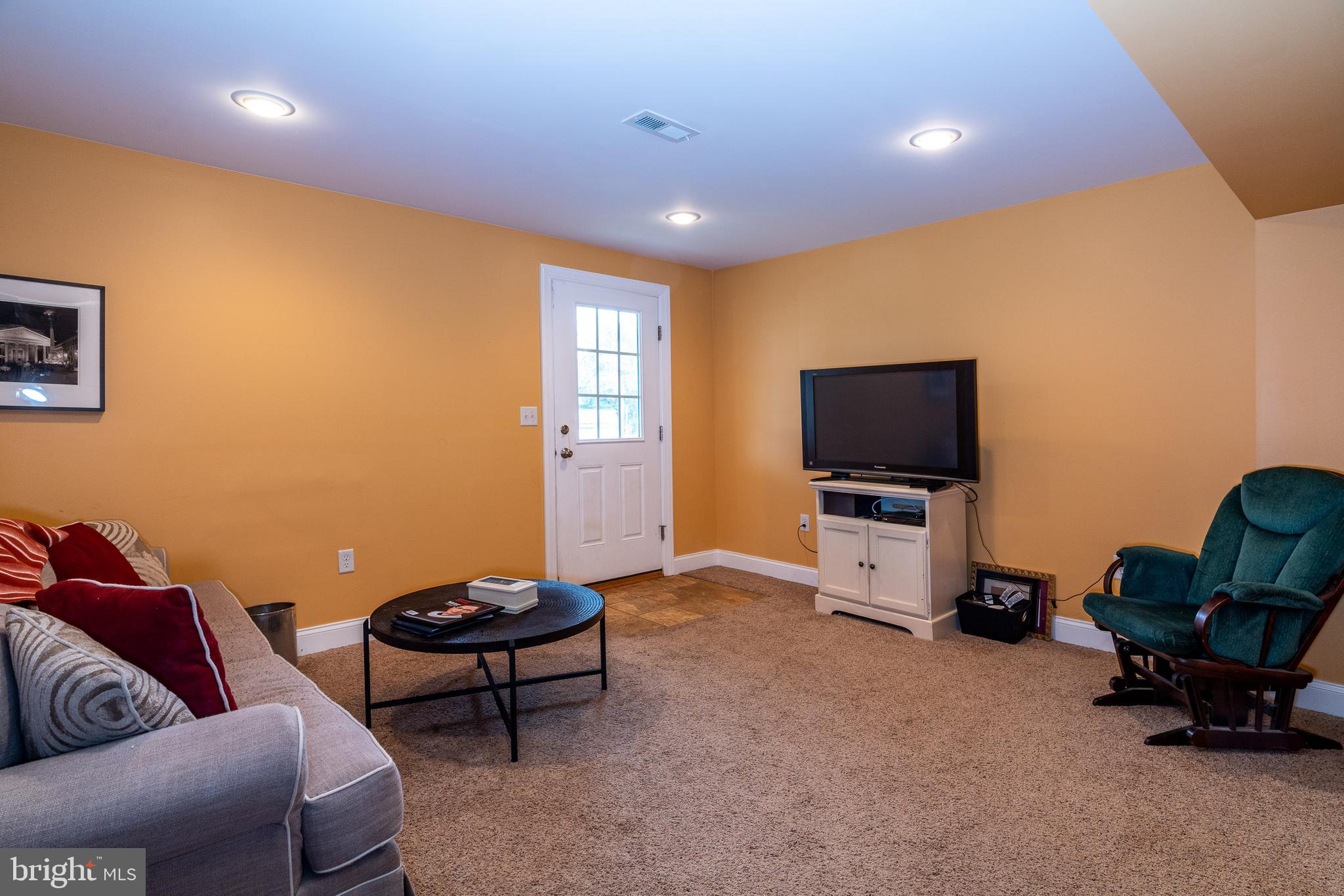 128 Baneberry Lane Lititz, PA 17543 - Photo 25 of 35 Gallery Image 25