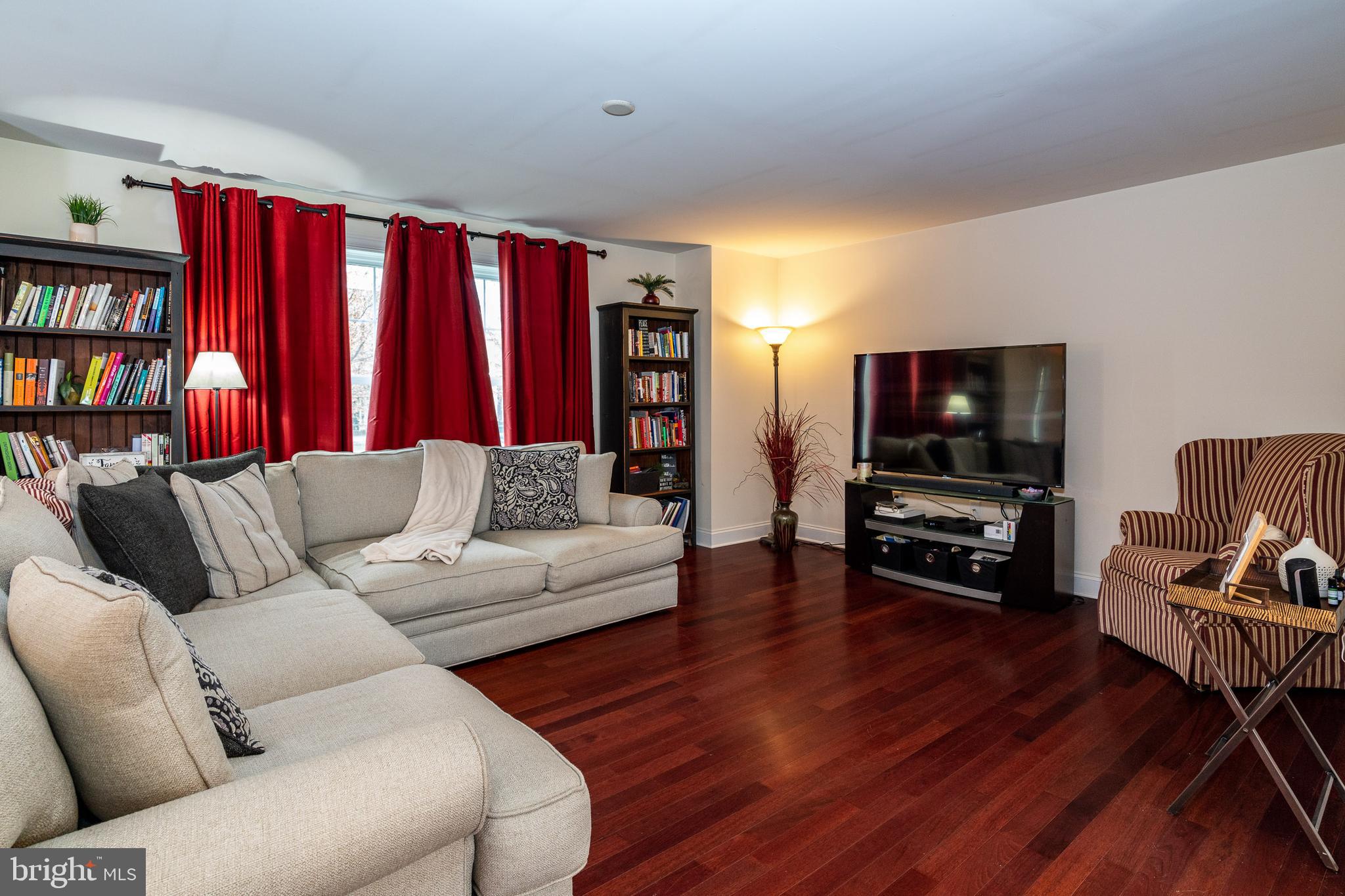 128 Baneberry Lane Lititz, PA 17543 - Photo 6 of 35 Gallery Image 6