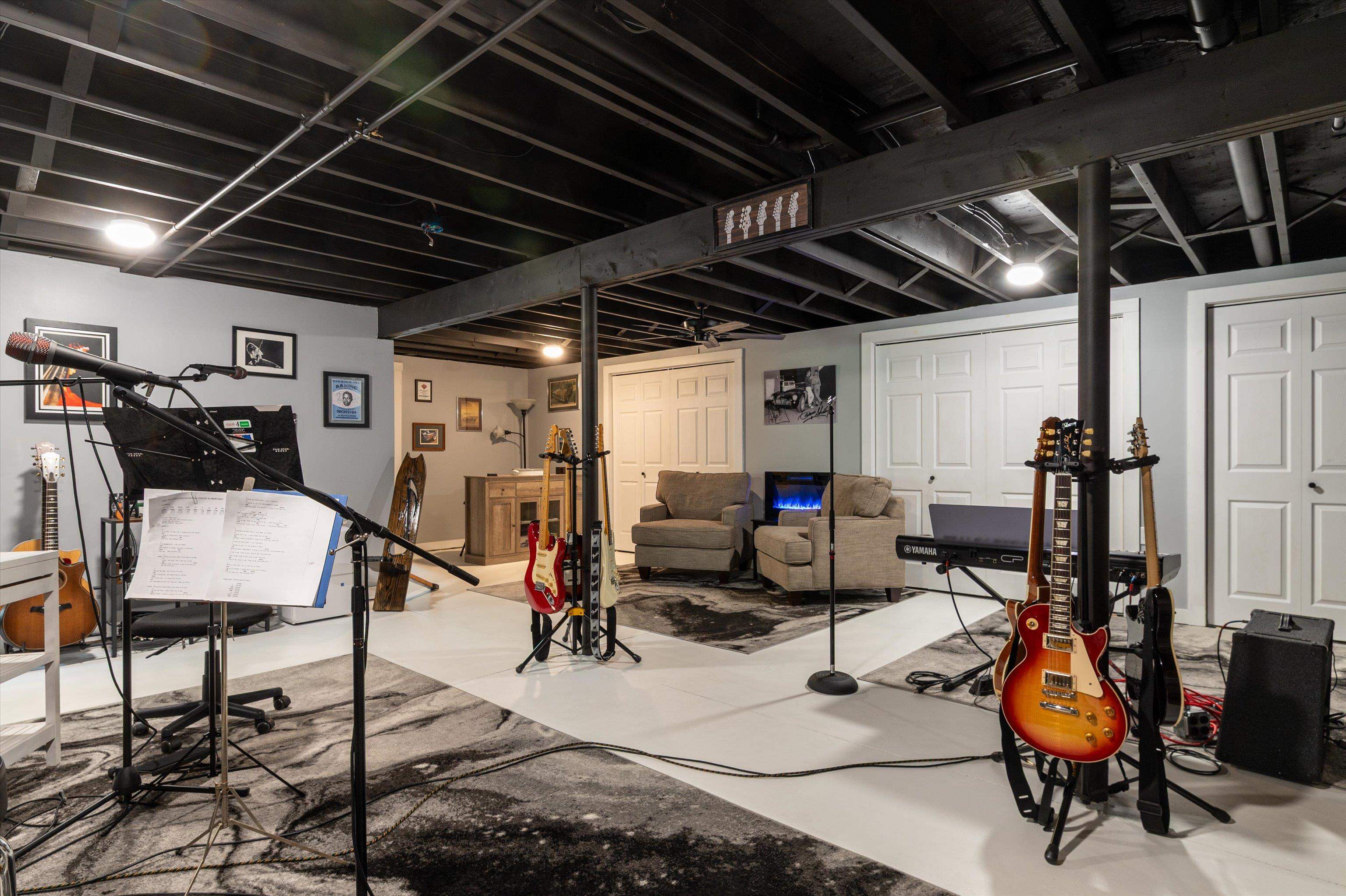 82 Glenbrook Road Castleton, VT 05735 - Photo 35 of 46