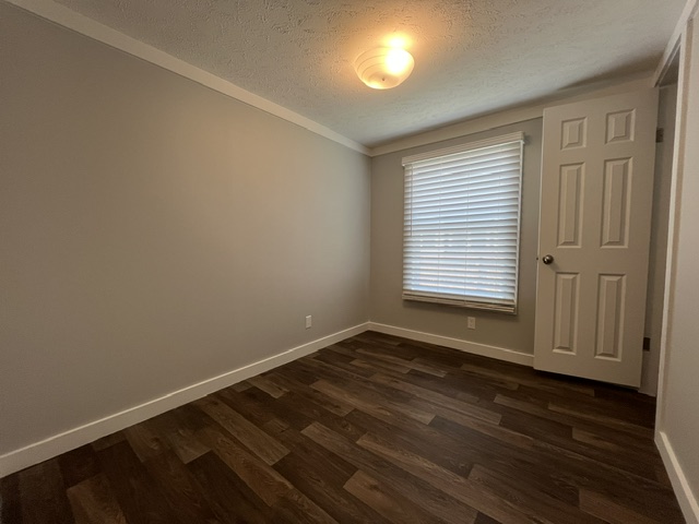 121 Sunflower Road Dale, TX 78616 - Photo 13 of 15 Room #3