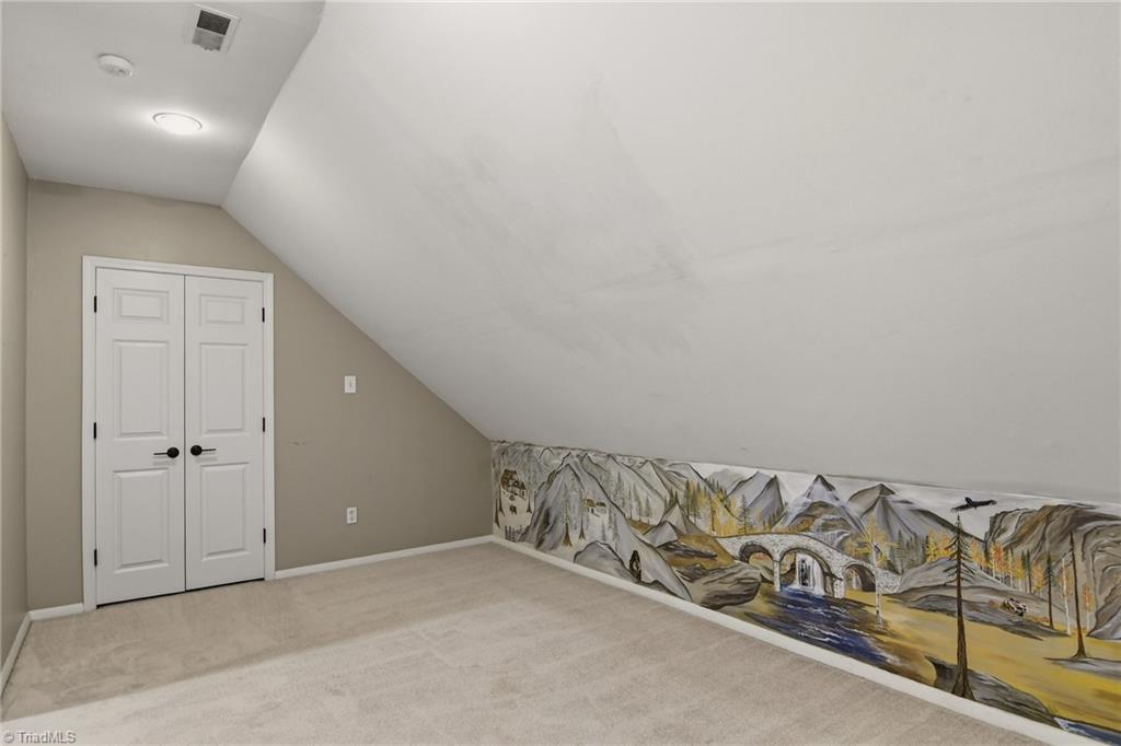 3611 Hunting Ridge Drive High Point, NC 27265 - Photo 28 of 35