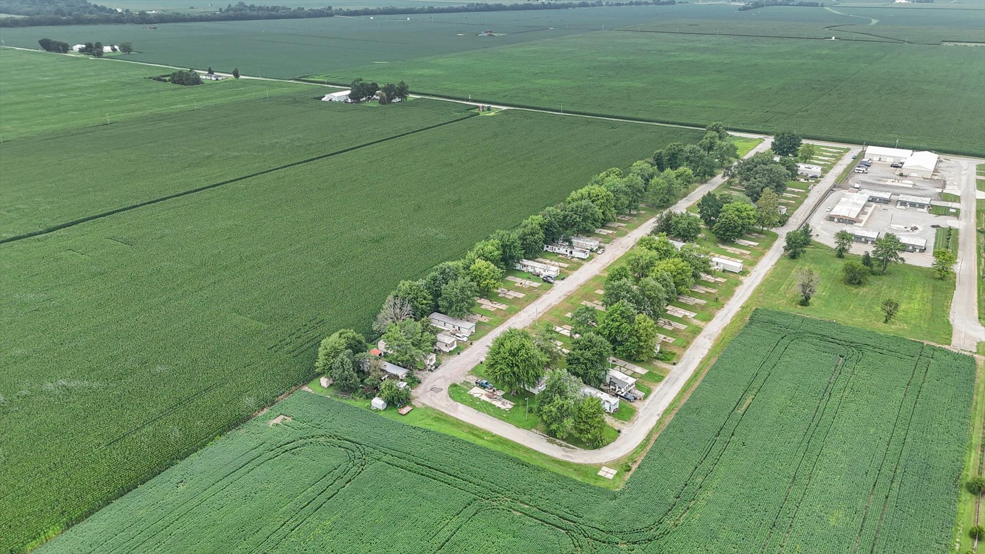 4808 Paradise Road Mattoon, IL 61938 - Photo 1 of 1