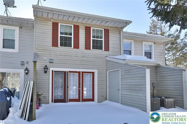 $241,000 | 117 Brandywine Drive, Bethlehem, PA 18020