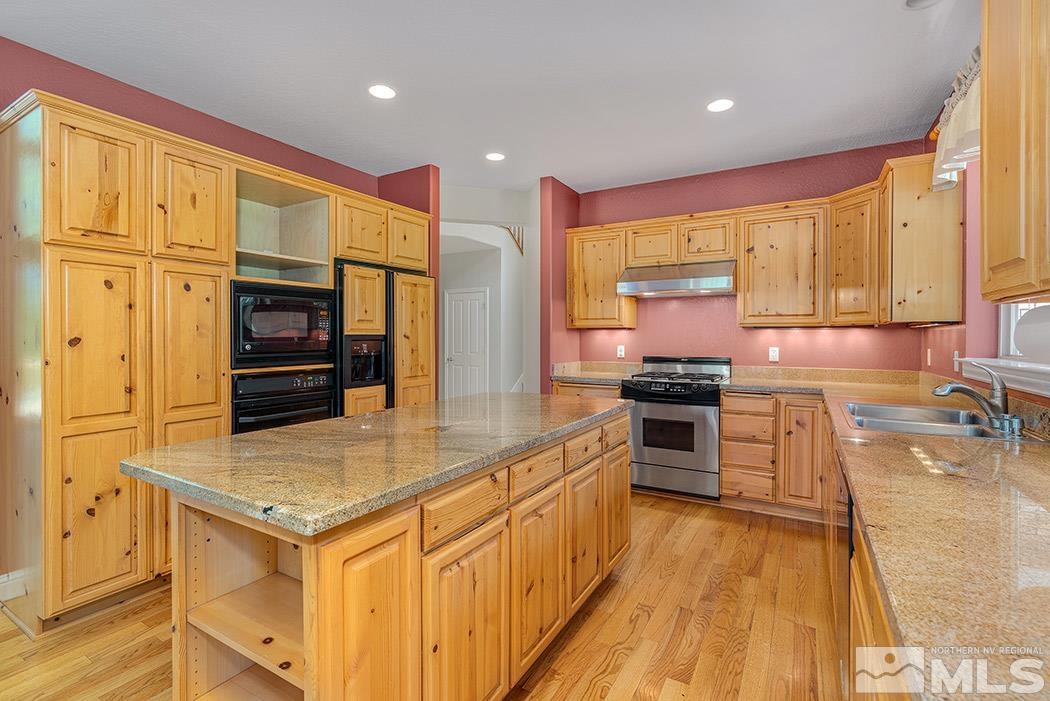 225 Piney Creek Road Reno, NV 89511 - Photo 9 of 29 Photo 9