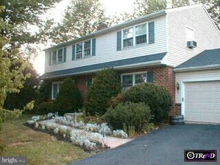 522 Oak Park Road Hatfield, PA 19440 - Photo 1 of 5 Gallery Image 1