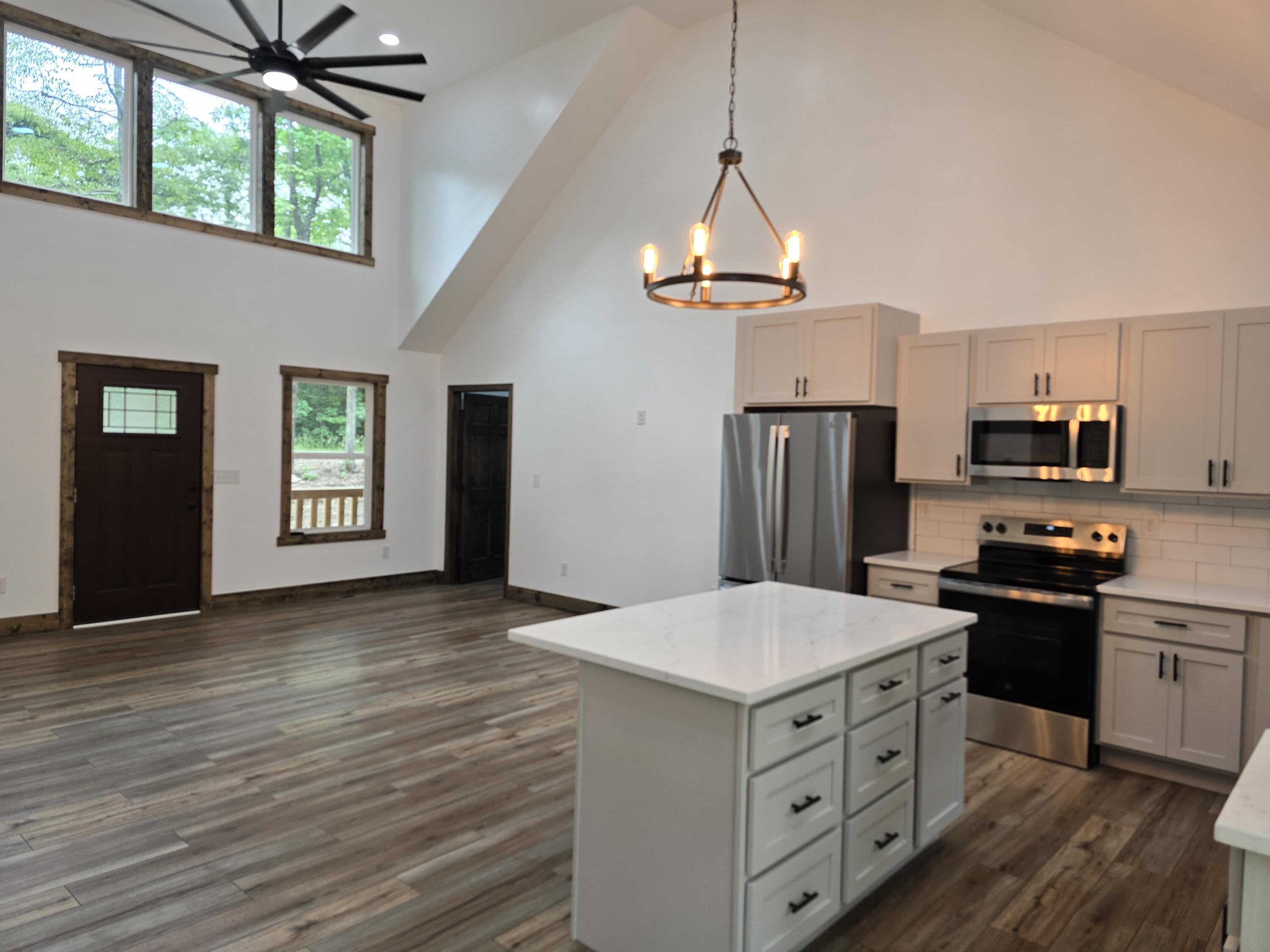 2377 Porch Rock Road Pikeville, TN 37367 - Photo 4 of 23 20260529_131313