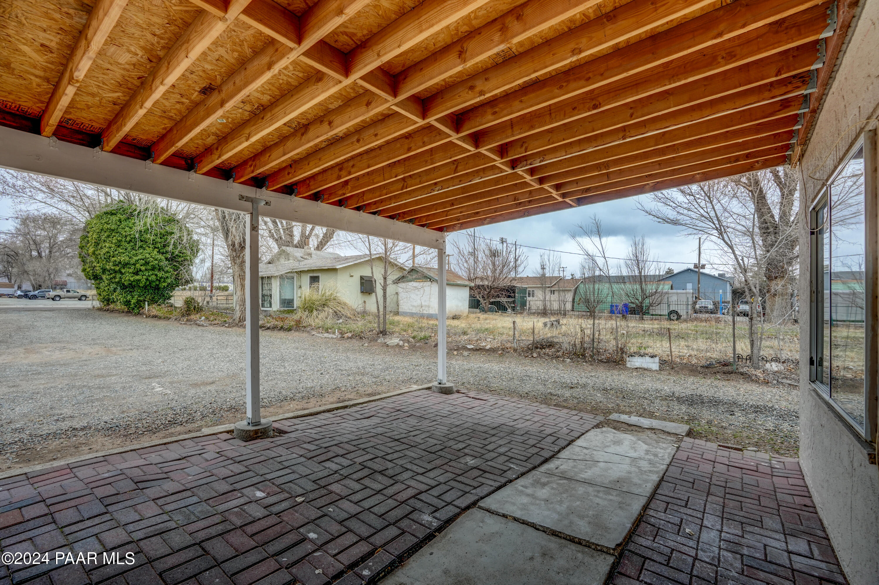 925 Ruth Street, Unit B Prescott, AZ 86301 - Photo 2 of 15 a backyard of a house