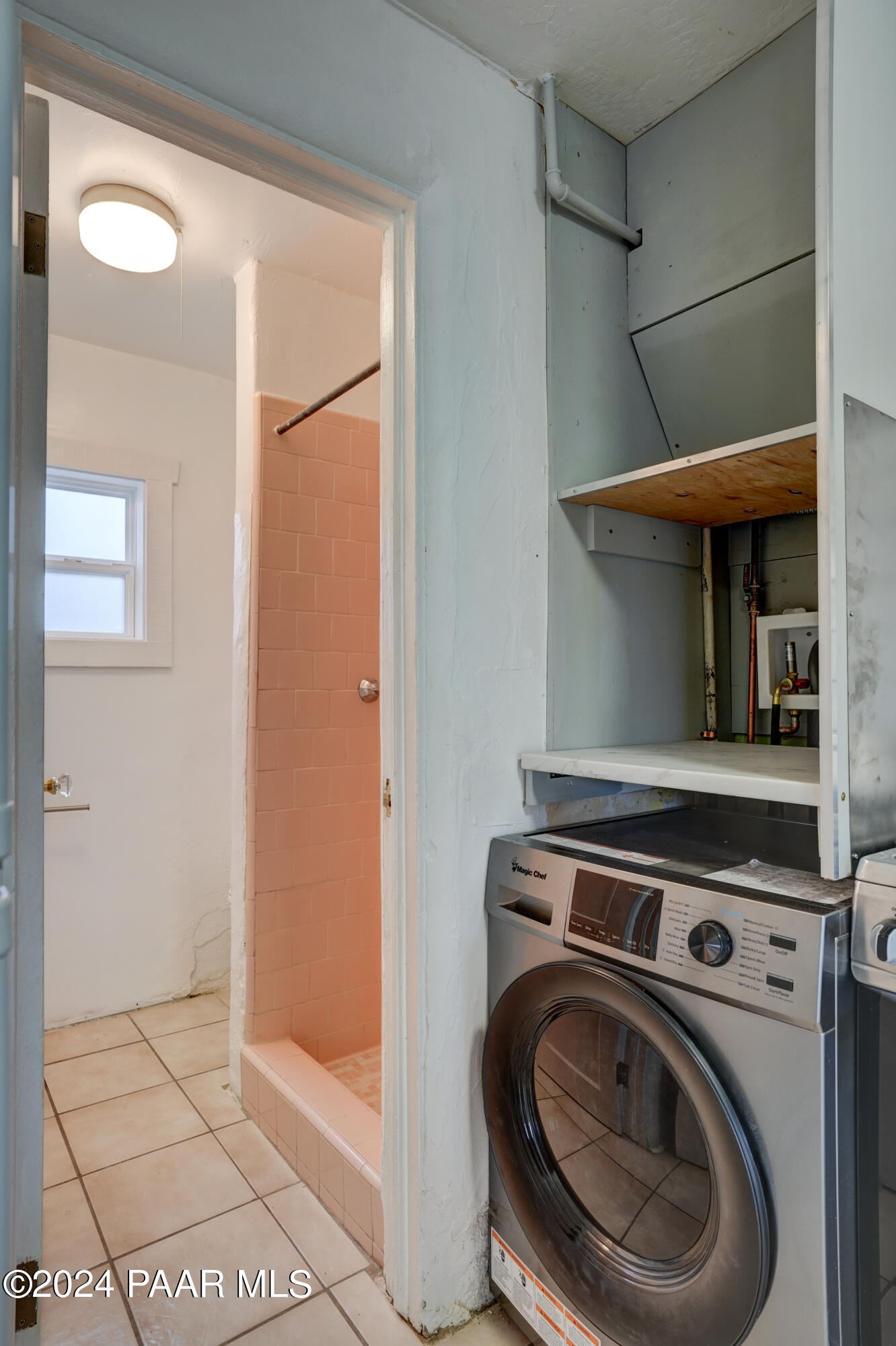 925 Ruth Street, Unit B Prescott, AZ 86301 - Photo 10 of 15 a utility room with dryer and washer