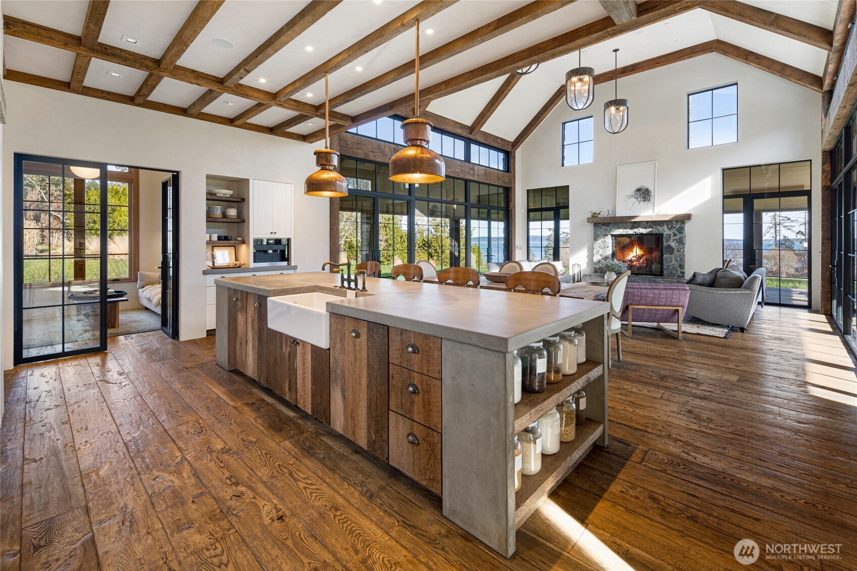 2553 Cattle Point Road Friday Harbor, WA 98250 - Photo 17 of 40 Gallery Image 17