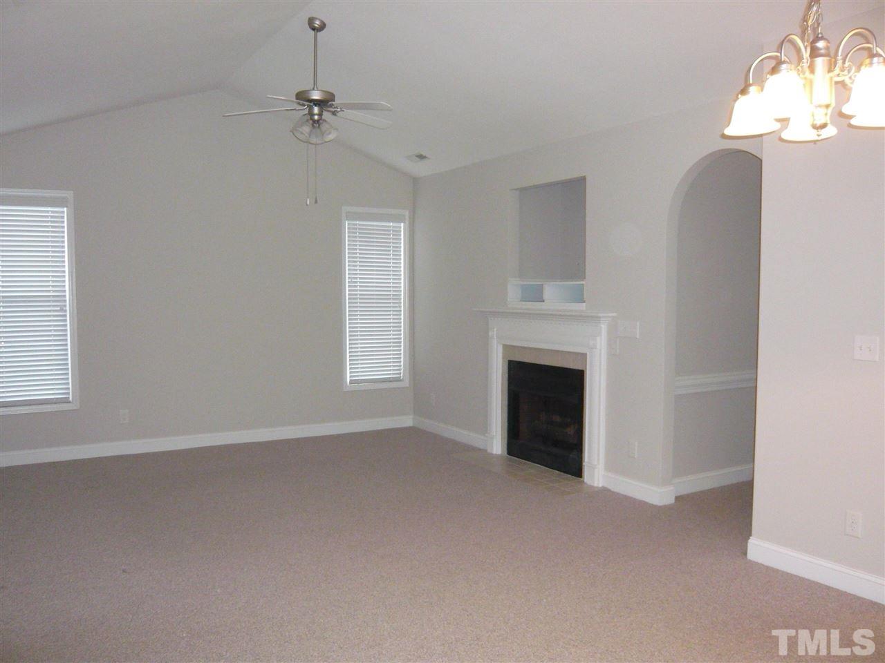 3213 La Costa Way Raleigh, NC 27610 - Photo 8 of 25