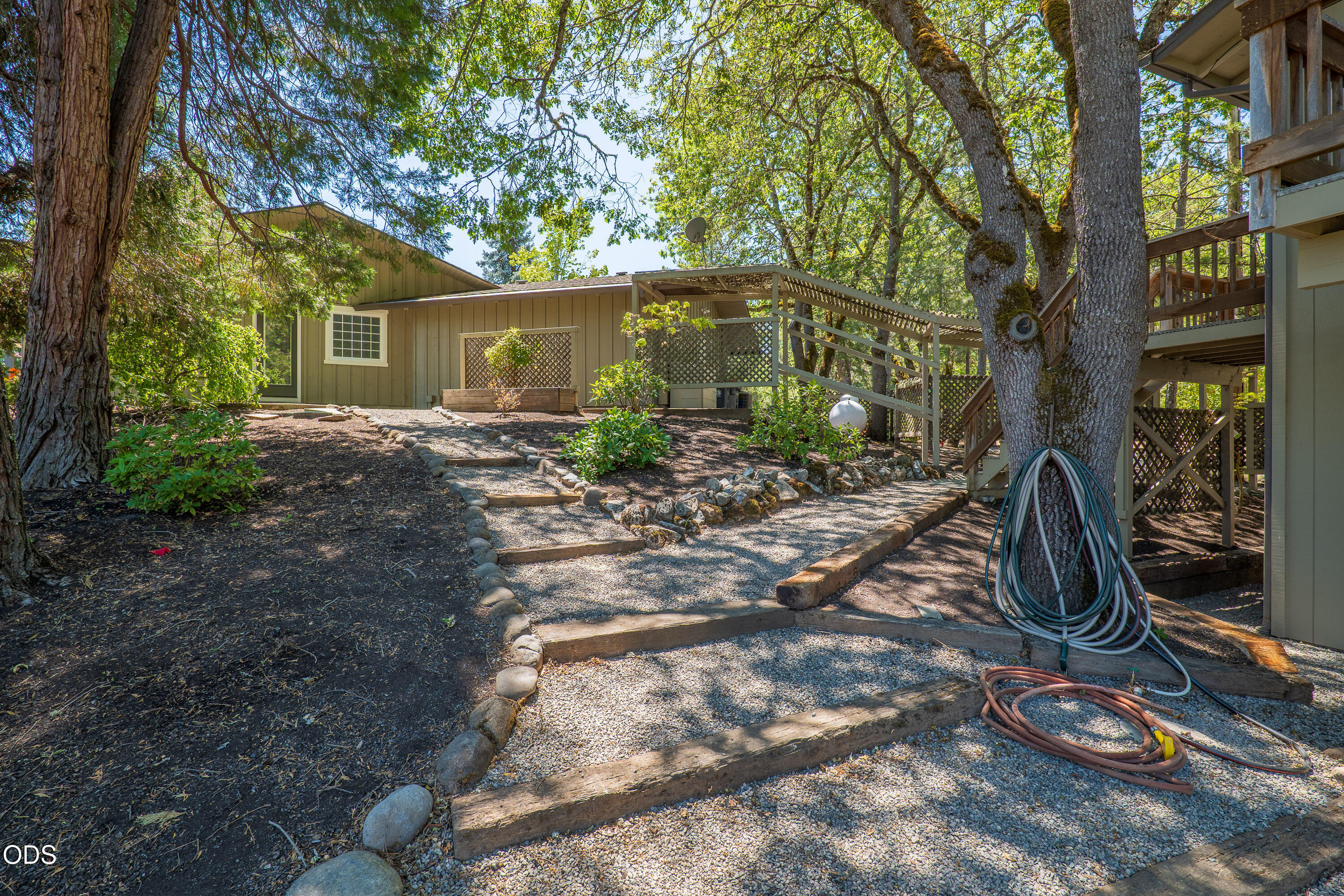 2564 Old Military Road Central Point, OR 97502 - Photo 52 of 68 Gallery Image 52