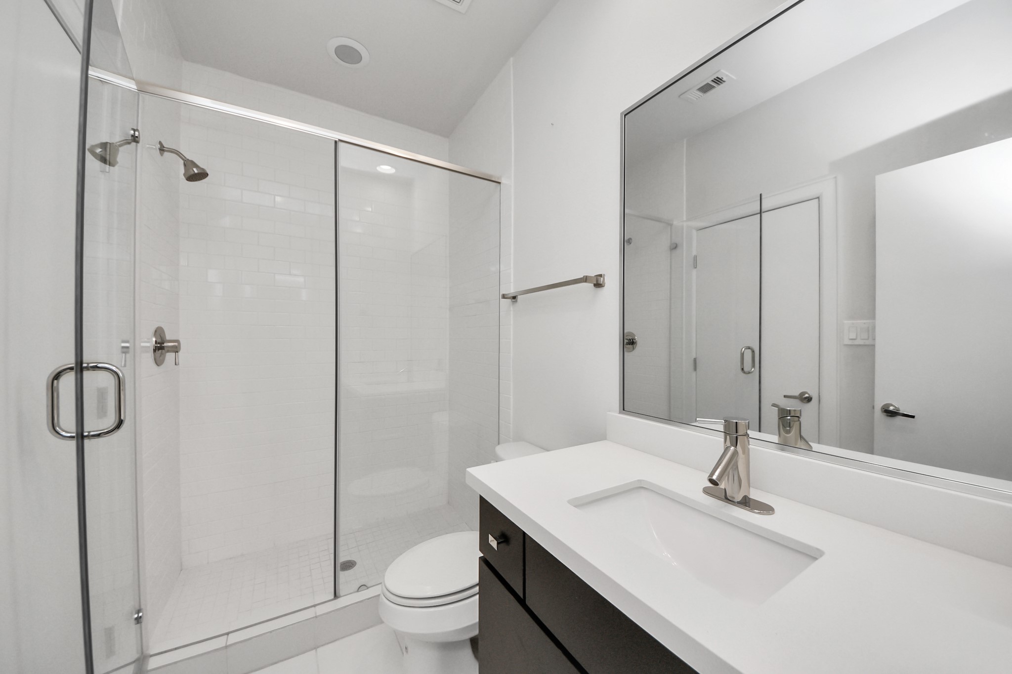 1315 Nagle Street Houston, TX 77003 - Photo 10 of 29 a bathroom with a sink toilet and shower