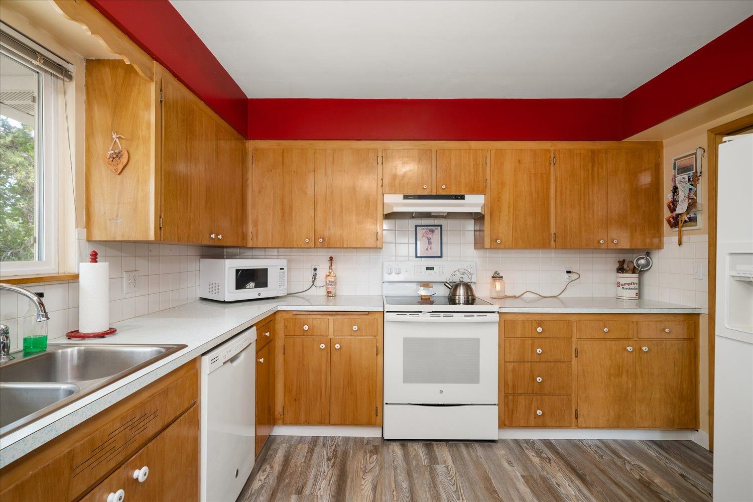 18609 North Hatch Road Colbert, WA 99005 - Photo 13 of 36