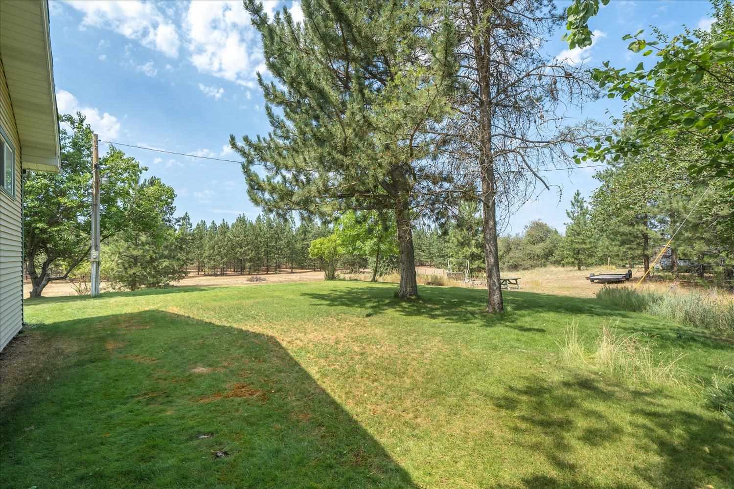 18609 North Hatch Road Colbert, WA 99005 - Photo 29 of 36