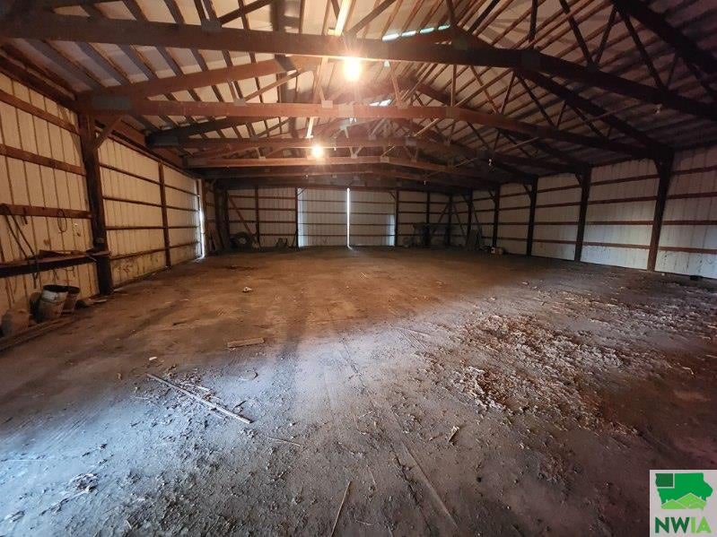4544 300th Street Sheldon, IA 51201 - Photo 14 of 15 Gallery Image 14