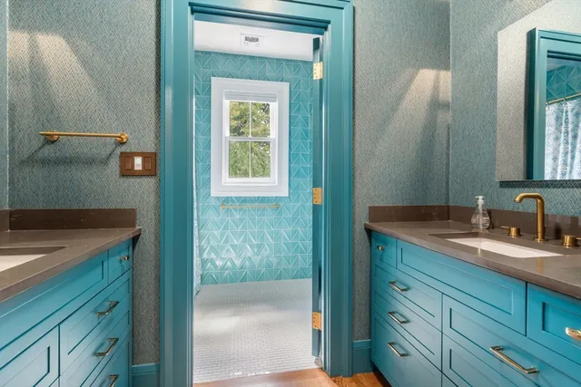 $3,595,000 | 1119 Walnut Street, Newton, MA 02461