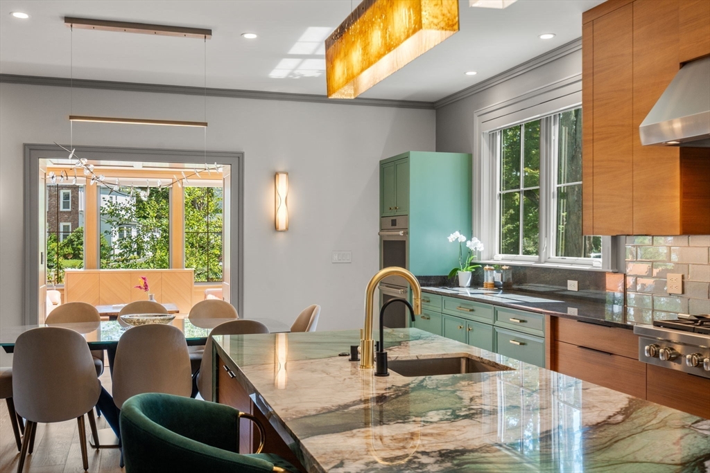 1119 Walnut Street Newton, MA 02461 - Photo 5 of 21