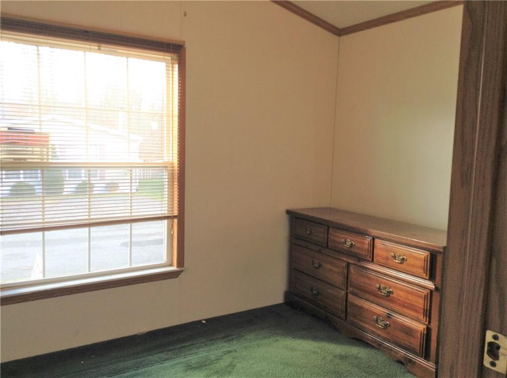 631 Deana Way Rochester, PA 15074 - Photo 12 of 15 3rd Bedroom