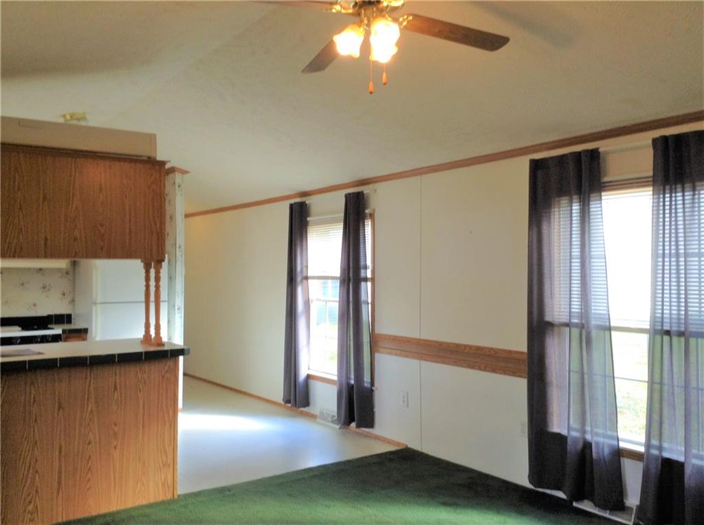 631 Deana Way Rochester, PA 15074 - Photo 5 of 15 Living Room & Kitchen