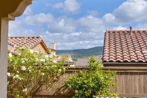 $1,399,000 | 7957 Circle San Diego Ca, San Diego, CA 92127