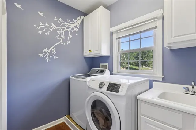 $745,000 | 403 Worth Court, Cranberry Township, PA 16066