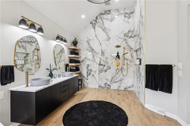 $745,000 | 403 Worth Court, Cranberry Township, PA 16066