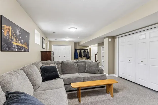 $745,000 | 403 Worth Court, Cranberry Township, PA 16066