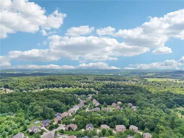 $745,000 | 403 Worth Court, Cranberry Township, PA 16066