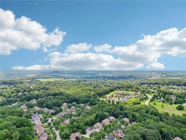 $745,000 | 403 Worth Court, Cranberry Township, PA 16066