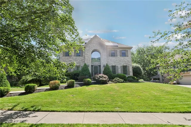 $745,000 | 403 Worth Court, Cranberry Township, PA 16066