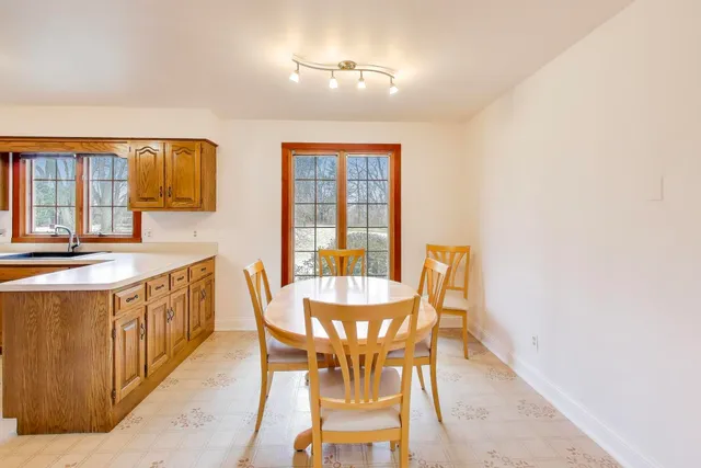 $685,000 | 36W787 Red Haw Lane, St. Charles, IL 60174