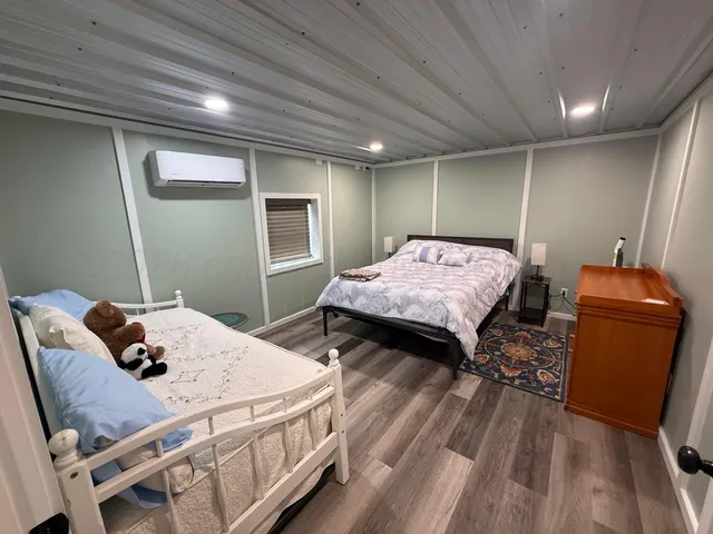 a close view of a bathroom