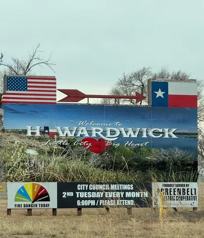 $279,000 | 222 Bass Avenue, Howardwick, TX 79226