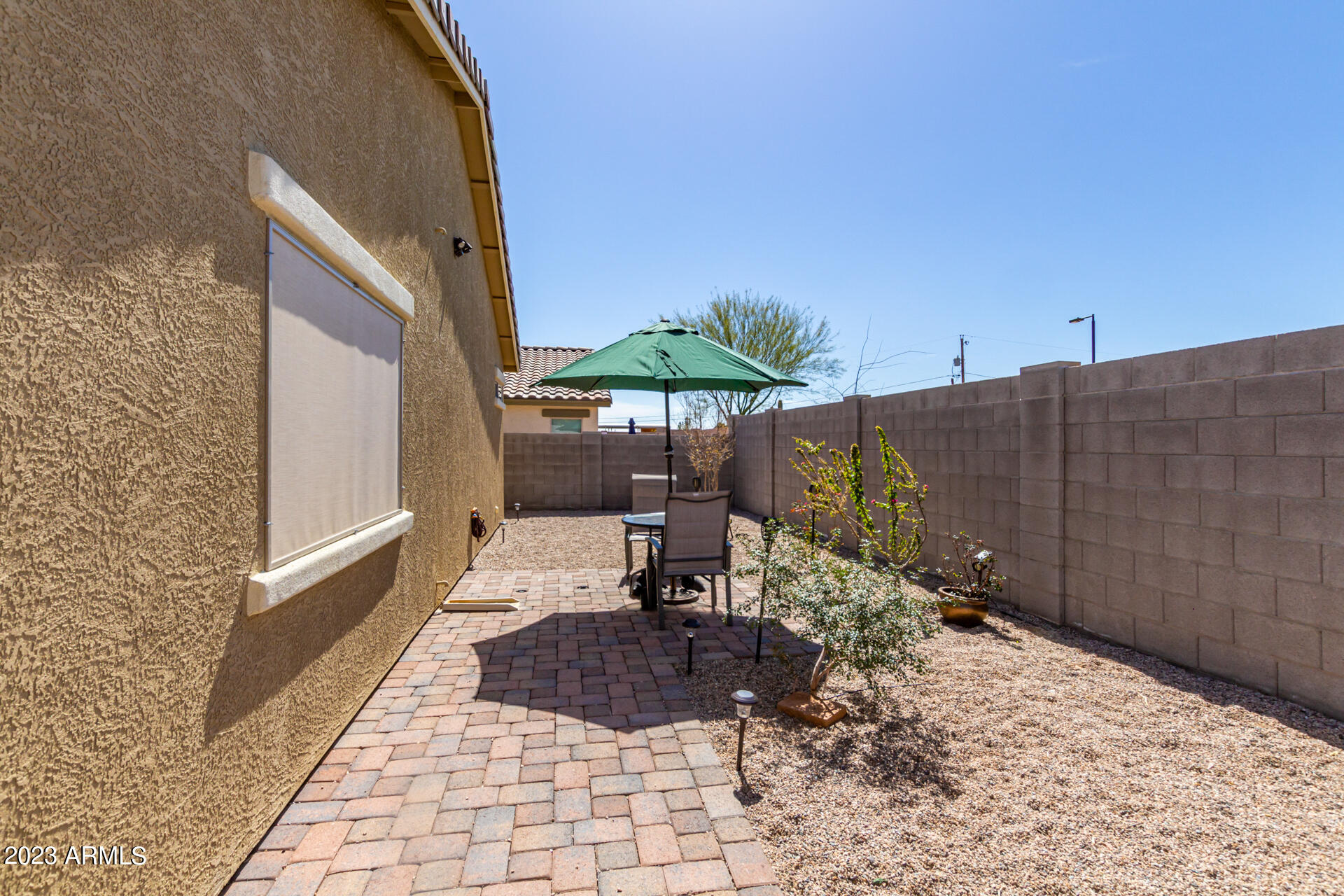1872 Ezri Road Apache Junction, AZ 85119 - Photo 25 of 38 27 Ezri